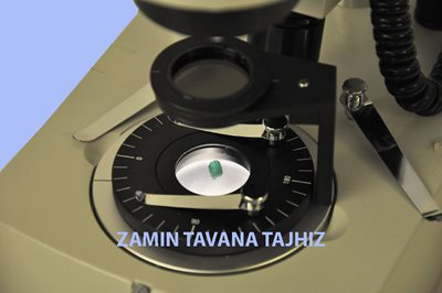 پلاریسکوپ  کانی شناسی