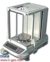  ترازوی دیجیتالی حساس آزمایشگاهی 
