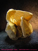 Calcite scalenohedra